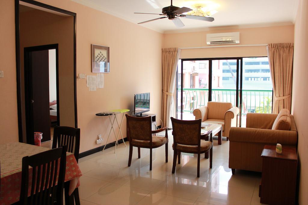 Marina Court Kota Kinabalu- Bigger Group Stay Together- 6 Bedroom Apartments Kamer foto