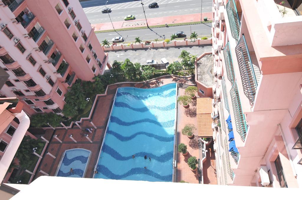 Marina Court Kota Kinabalu- Bigger Group Stay Together- 6 Bedroom Apartments Buitenkant foto
