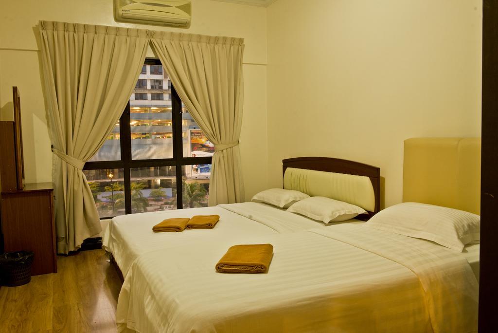 Marina Court Kota Kinabalu- Bigger Group Stay Together- 6 Bedroom Apartments Buitenkant foto