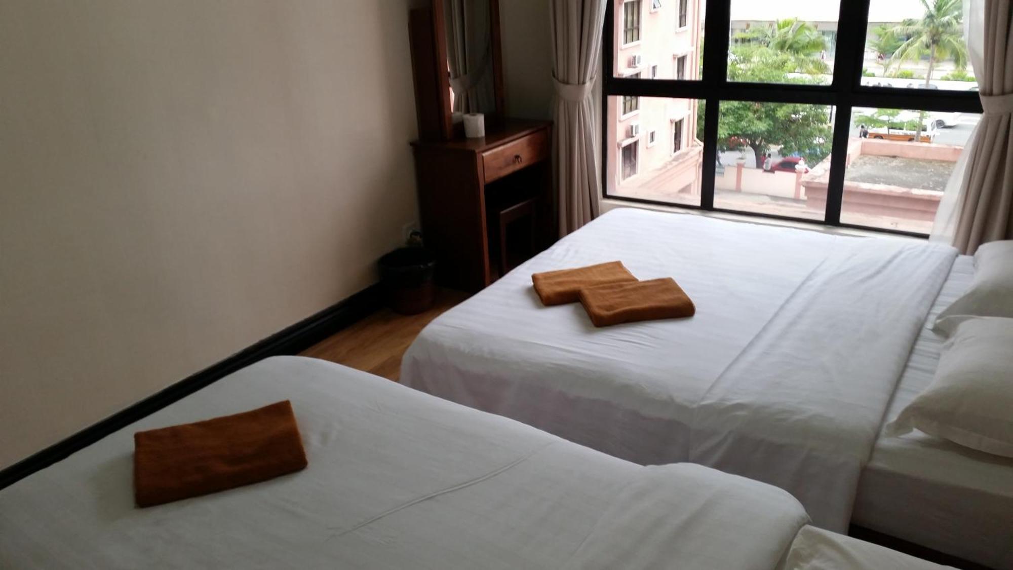 Marina Court Kota Kinabalu- Bigger Group Stay Together- 6 Bedroom Apartments Buitenkant foto